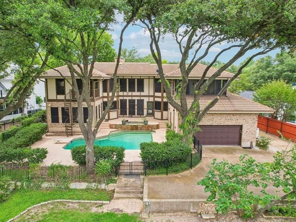 128 Sceptre Drive , Rockwall, TX 75032