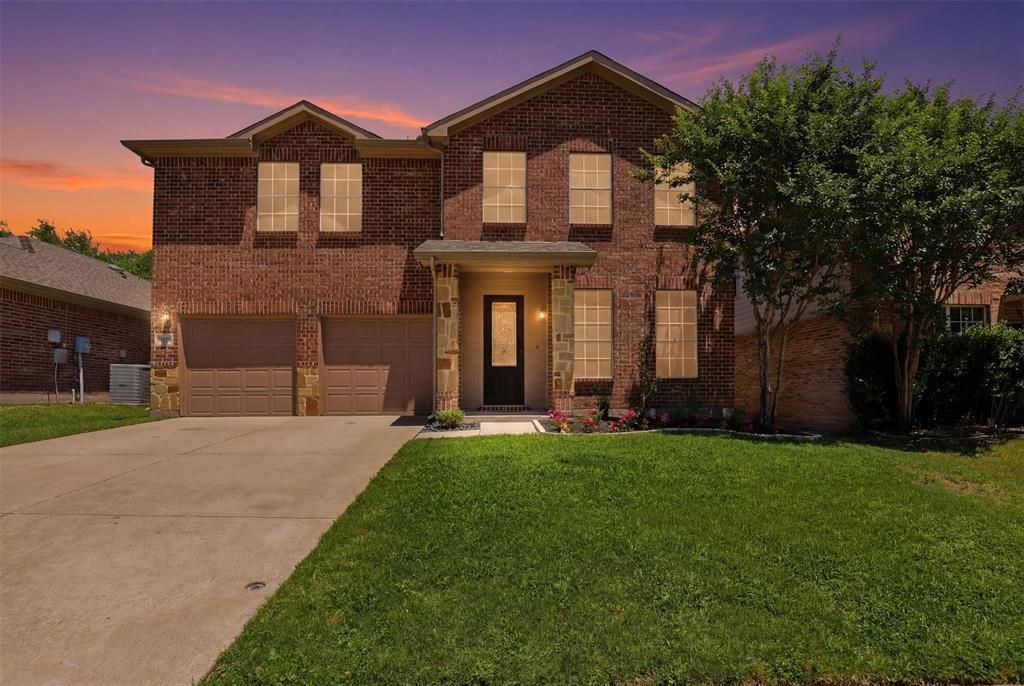 2921 Wispy Trail , Fort Worth, TX 76108 Main Photo