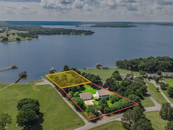 777 Rs County Road 3346, Emory, TX 75440