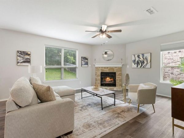 1725 Crescent Oak Street, Wylie, TX 75098