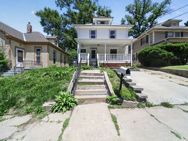 415 S 1ST Street, COUNCIL BLUFFS, IA 51503