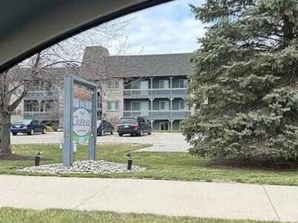 2934 Mount Hope , Okemos, MI 48864