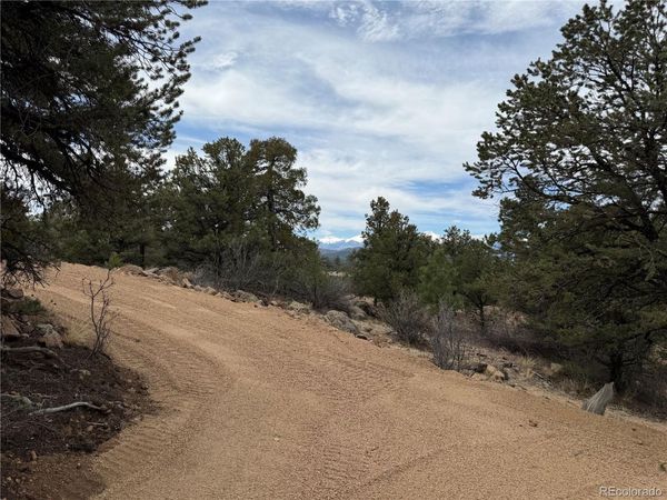 672 Coyote Run Trail , Canon City, CO 81223