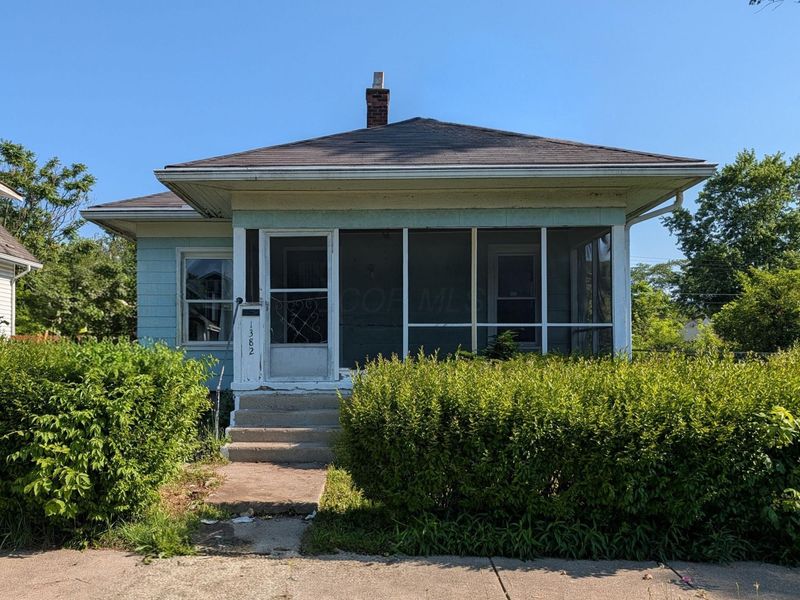 1382 E 21st Avenue, Columbus, OH 43211 Photo 1
