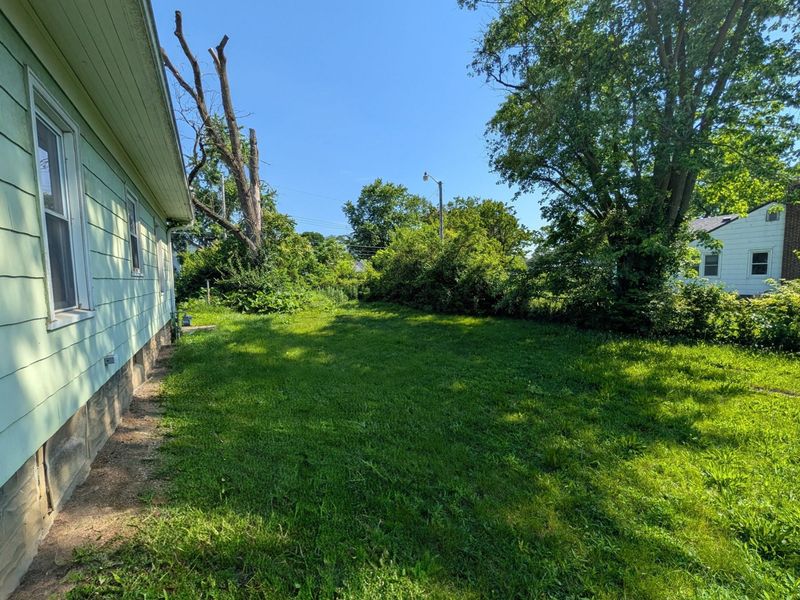1382 E 21st Avenue, Columbus, OH 43211 Photo 7