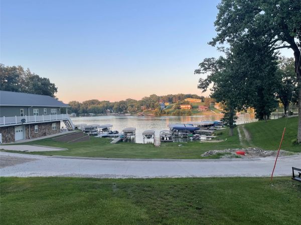 164 Whippoorwill Road, Montezuma, IA 50171