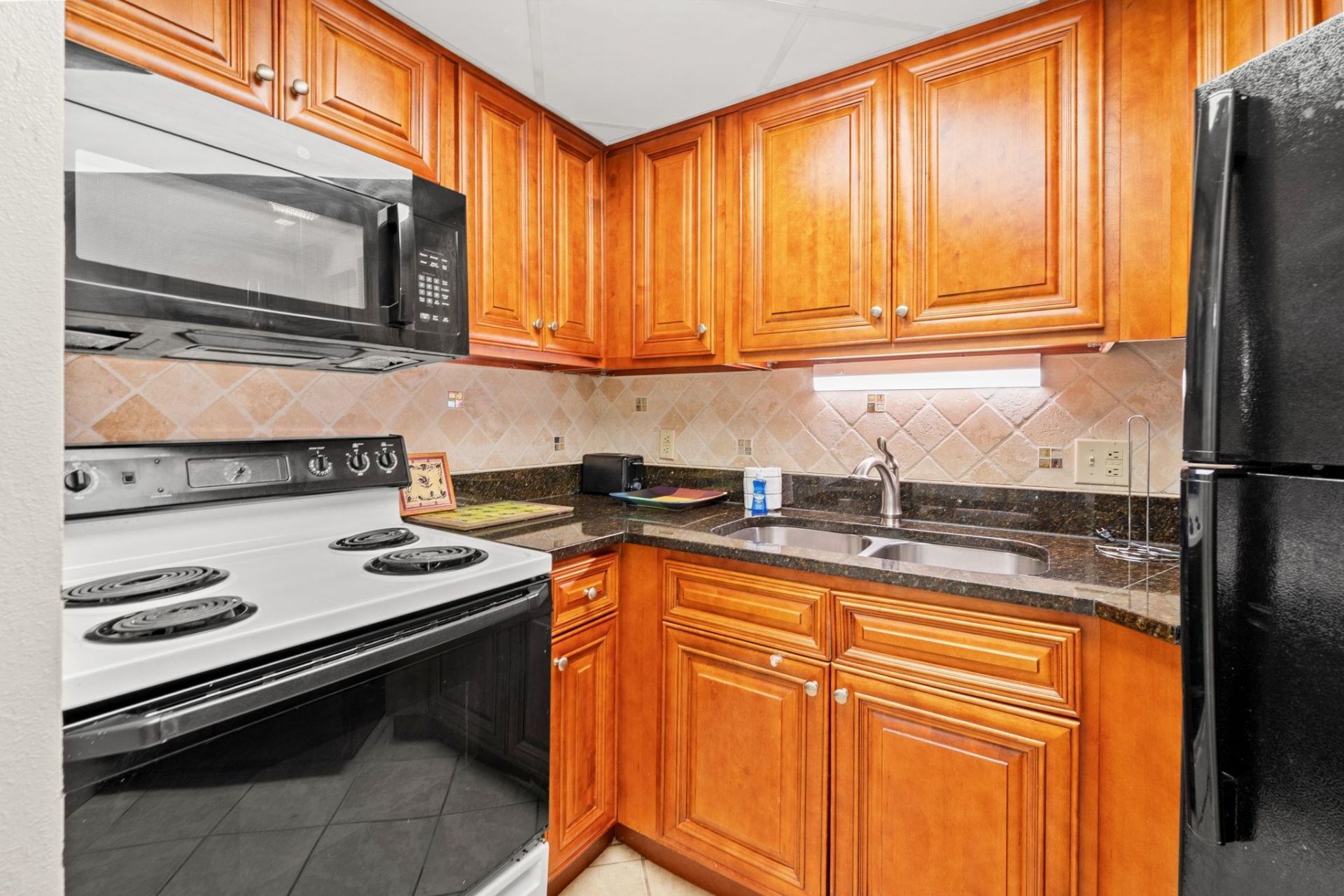 1501 S Ocean Blvd. Photo 10