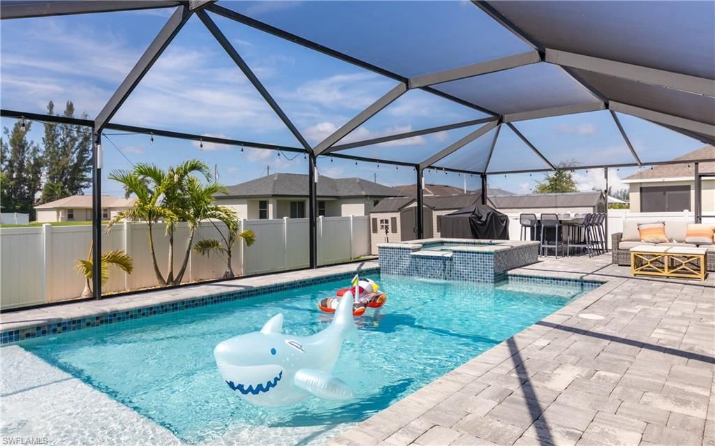 2522 NW 11th St, Cape Coral, FL 33993 Photo