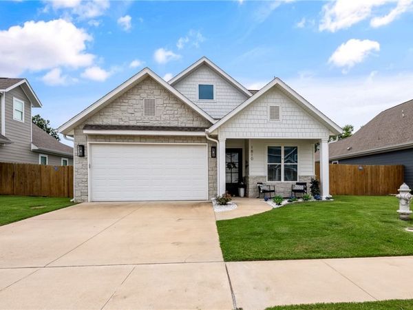 1810 W Saddlebrook Lane , Rogers, AR 72758