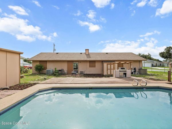 7256 Bright Avenue, Cocoa, FL 32927