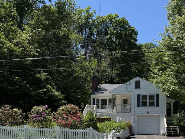 1225 Lake Ariel Highway , Lake Ariel, PA 18436