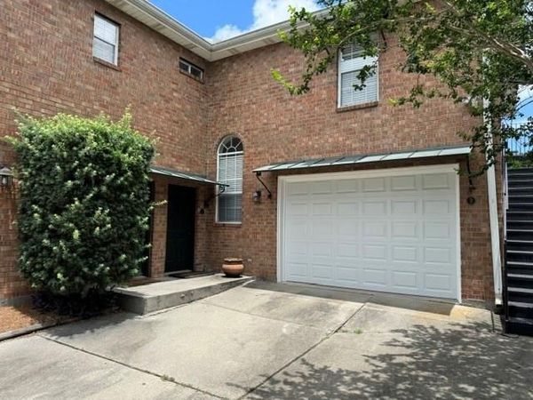 1541 LAKE Avenue , Unit C, Metairie, LA 70005