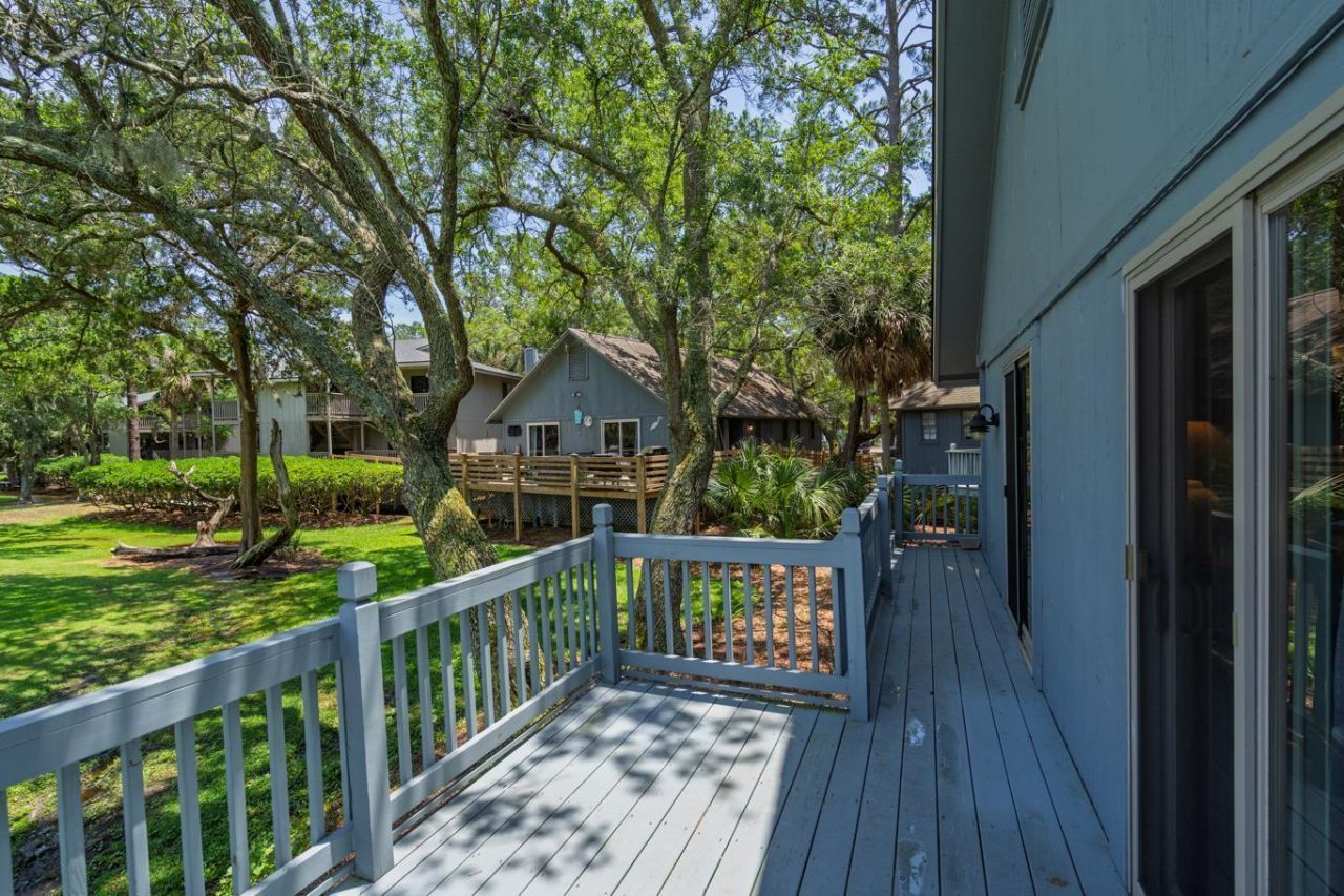 210 Sea Cloud Circle Photo 21