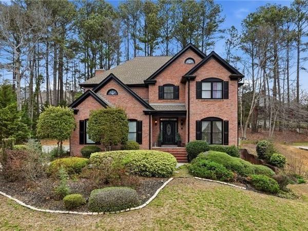 138 Tara Boulevard , Loganville, GA 30052