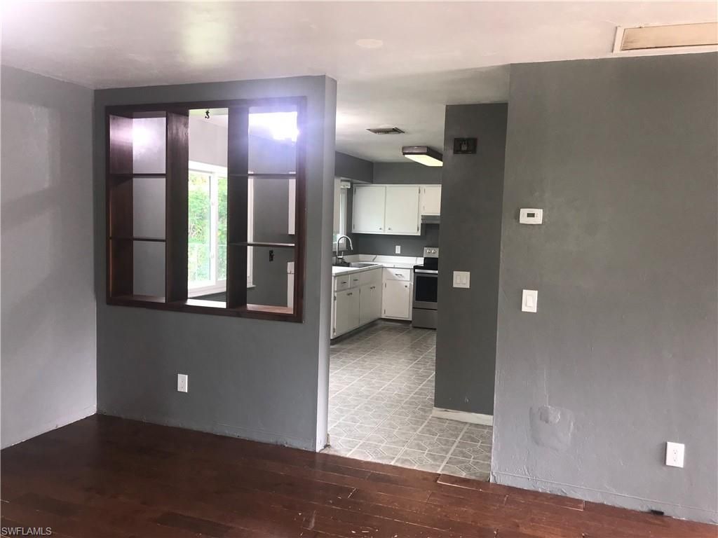 323 Ohio Rd, Lehigh Acres, FL 33936 Photo