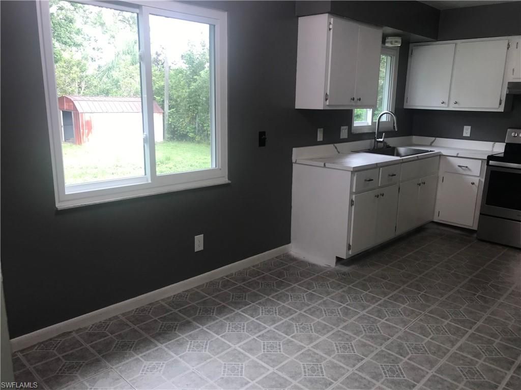 323 Ohio Rd, Lehigh Acres, FL 33936 Photo