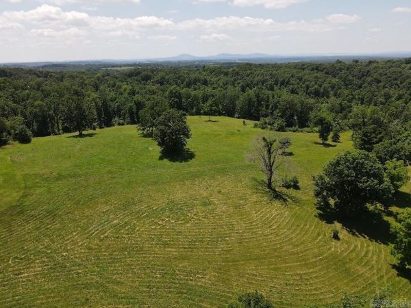 Wooded Hills Road , Harrison, AR 72601