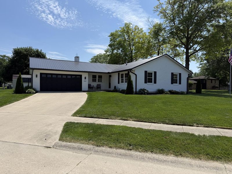 1012 Canterbury Drive, Celina, OH 45822 Photo 1
