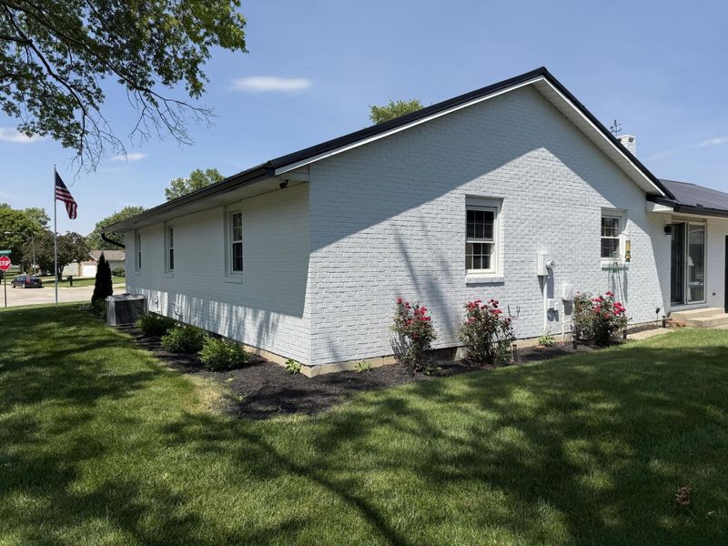 1012 Canterbury Drive, Celina, OH 45822 Photo 3