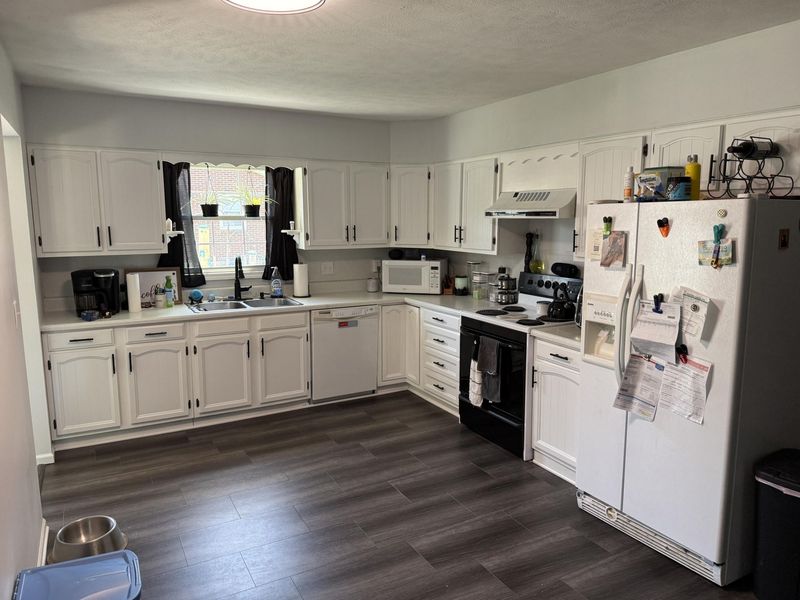 1012 Canterbury Drive, Celina, OH 45822 Photo 5
