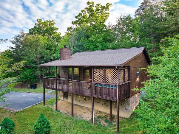 2619 Thad Trail, Sevierville, TN 37876