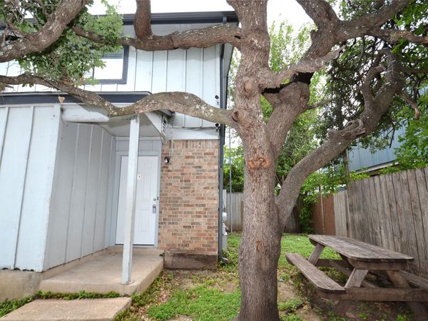 1202 Southport DR , Unit D, Austin, TX 78704