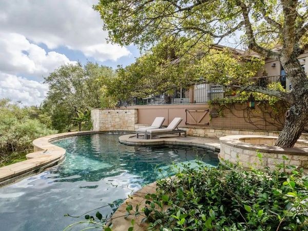 251 Goodnight TRL, Dripping Springs, TX 78620