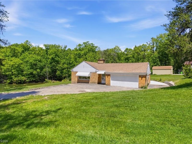 17305 Alexander Road , Walton Hills, OH 44146 Photo 3