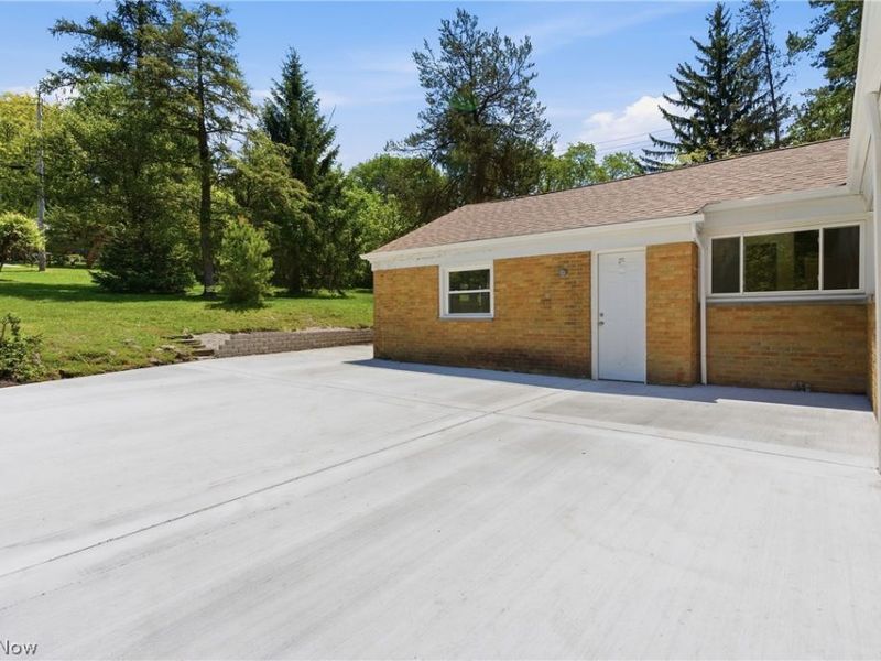 17305 Alexander Road , Walton Hills, OH 44146 Photo 41