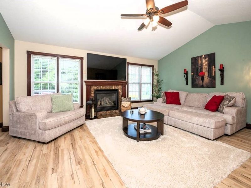 6578 North Carolina Place , Poland, OH 44515 Photo 2