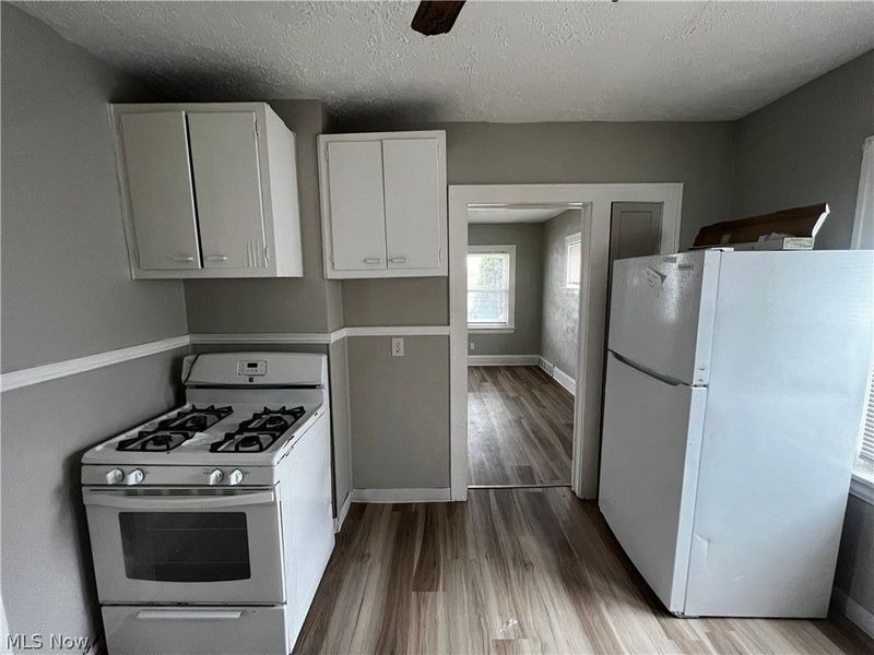 10514 Way Avenue, Cleveland, OH 44105 Photo 2