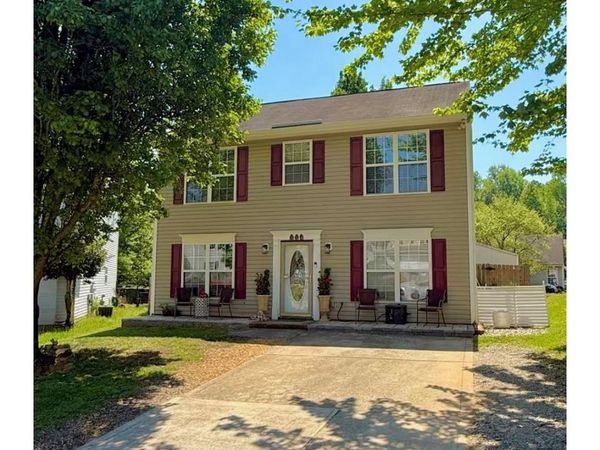 409 Goosedown Court , Charlotte, NC 28216
