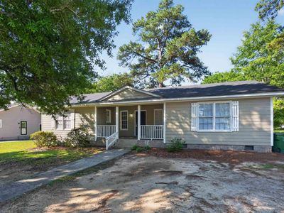 101 Roost Road , Hopkins, SC 29061