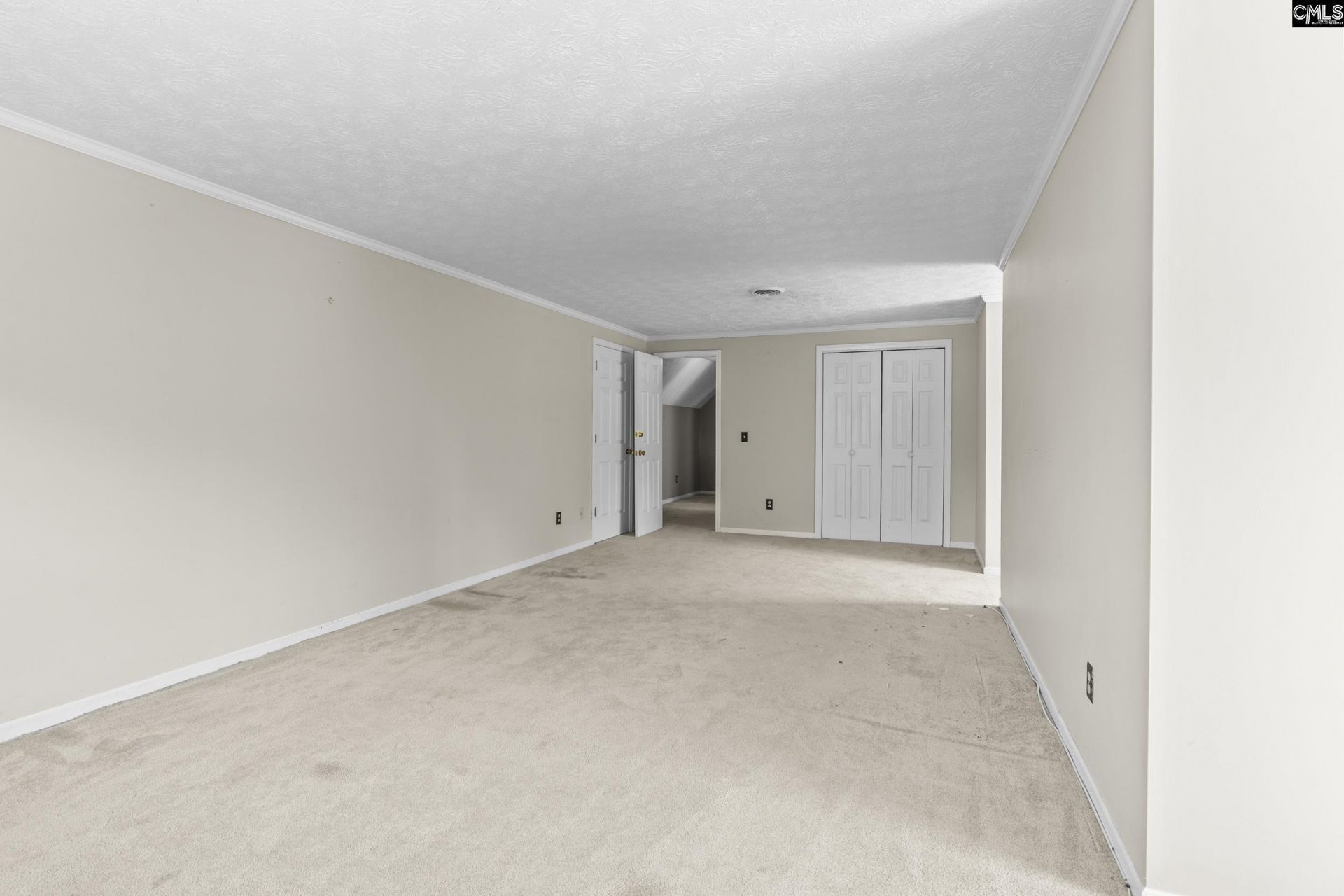 938 Fairway Drive Photo 11