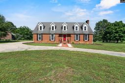 938 Fairway Drive photo 4