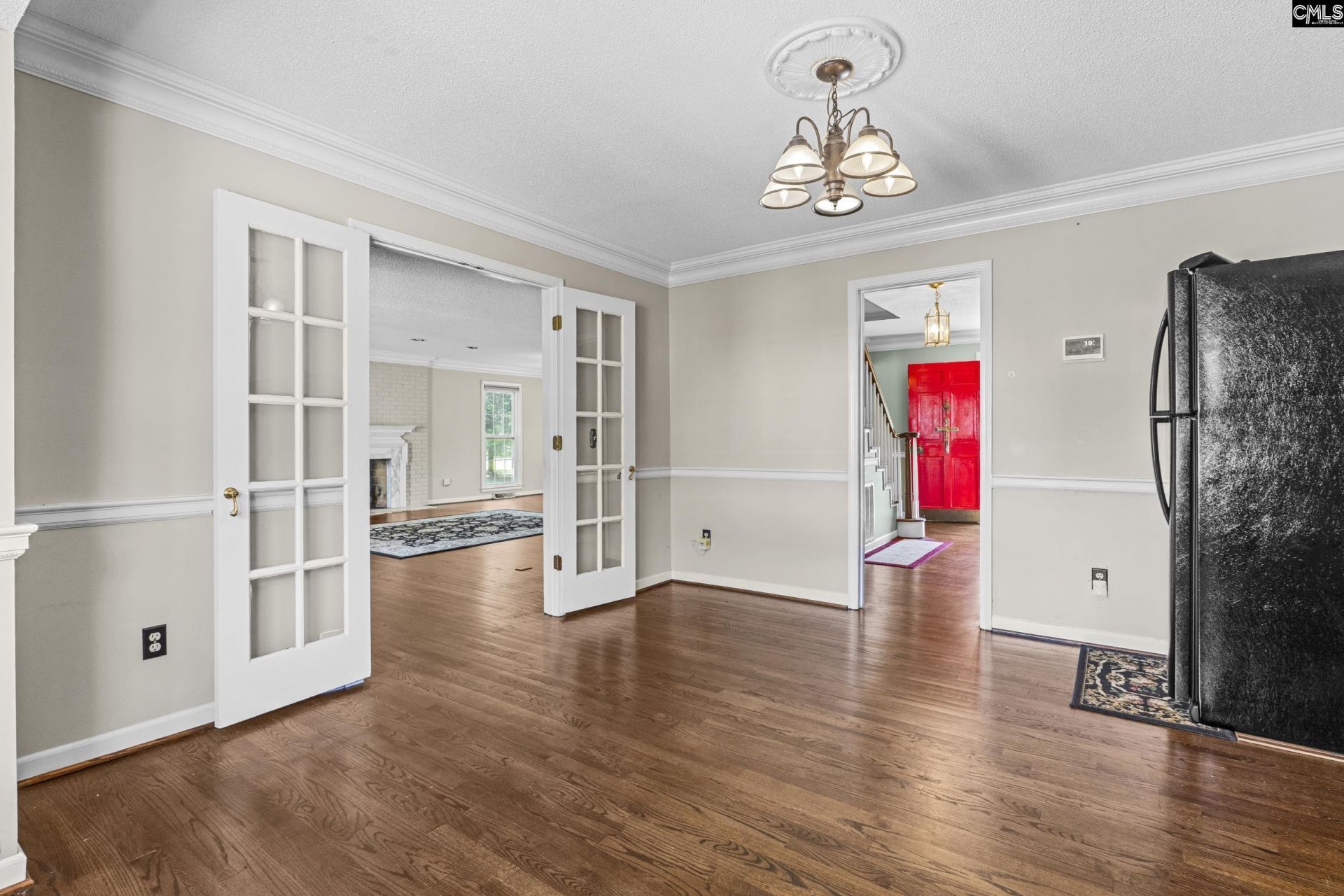 938 Fairway Drive Photo 6