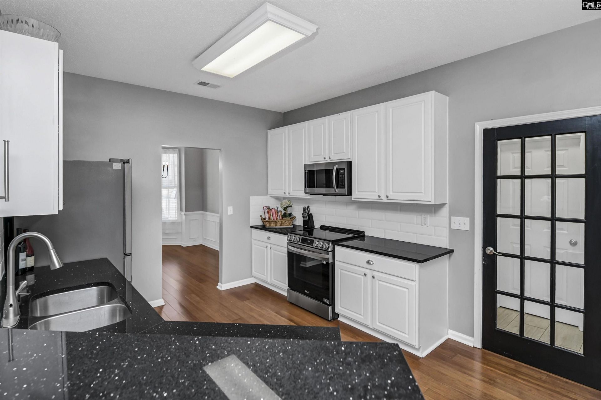 304 Arstook Court  Photo 16