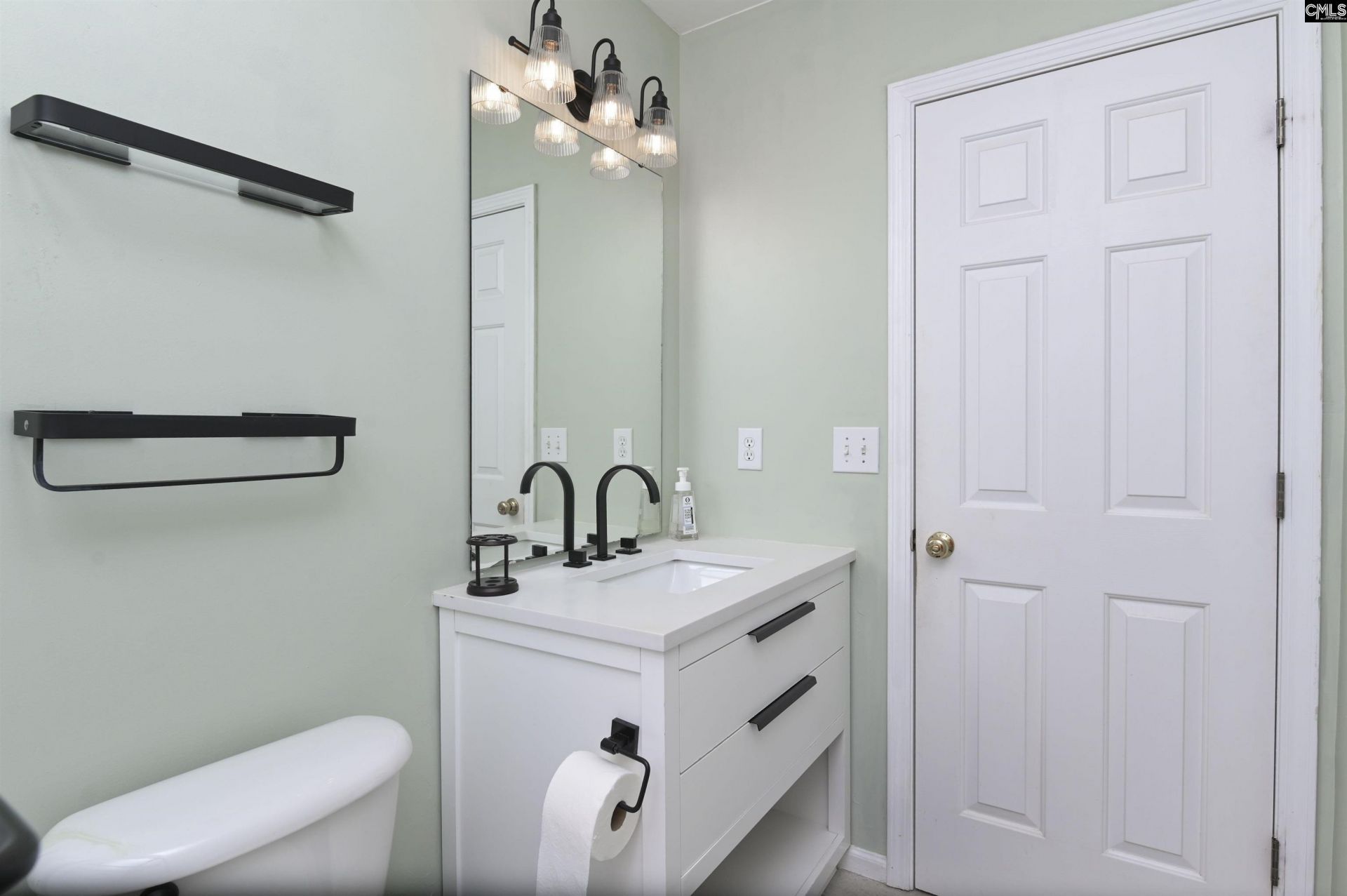 304 Arstook Court  Photo 37