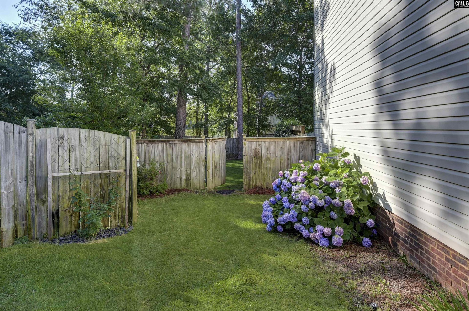 304 Arstook Court  Photo 41
