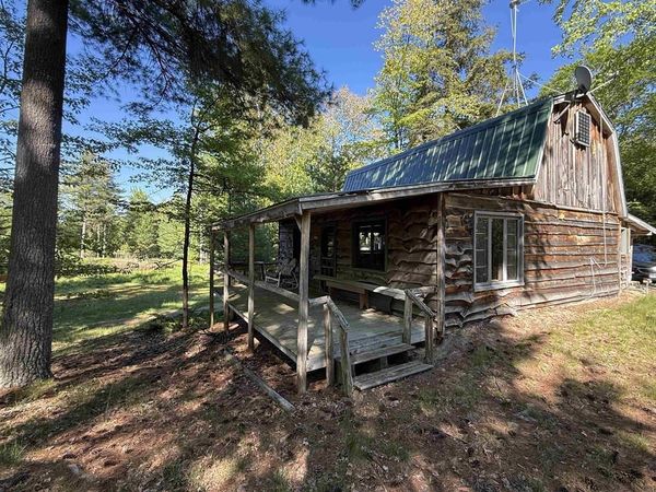 W3536 MILLION DOLLAR ROAD, Menominee, MI 49858