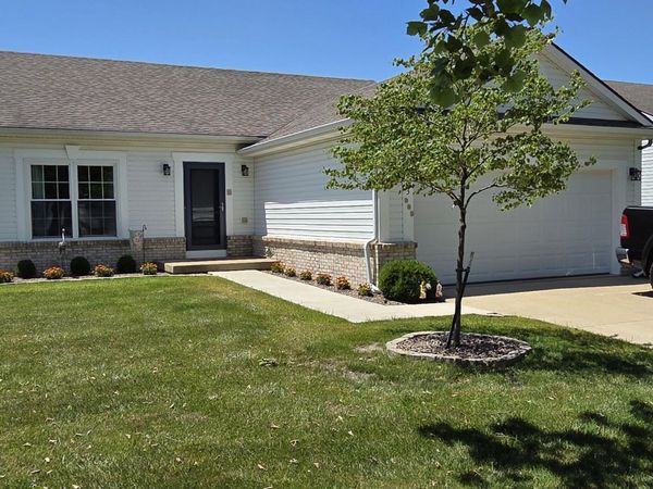 1513 Cogans Lane , Bowling Green, OH 43402