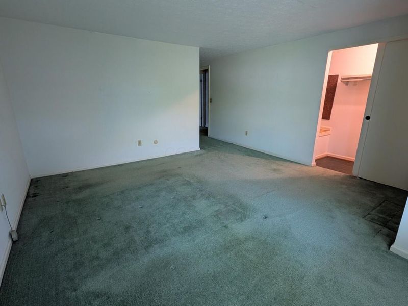 1676 Van Pelt Street, Unit 76, Columbus, OH 43220 Photo 14