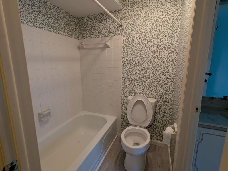 1676 Van Pelt Street, Unit 76, Columbus, OH 43220 Photo 19