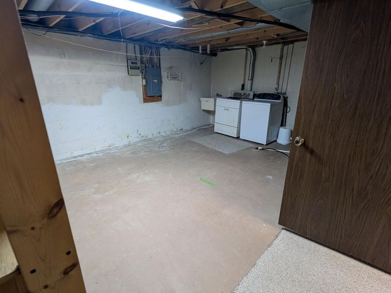 1676 Van Pelt Street, Unit 76, Columbus, OH 43220 Photo 30