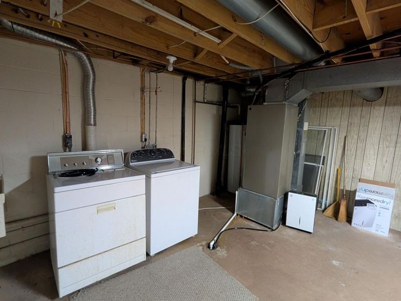 1676 Van Pelt Street, Unit 76, Columbus, OH 43220 Photo 31