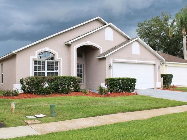 1068 LAKE BERKLEY DRIVE , KISSIMMEE, FL 34746