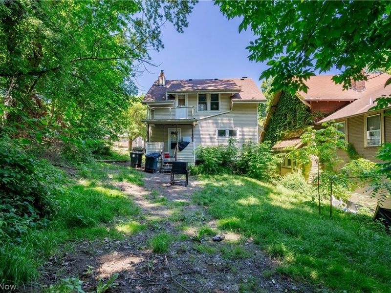 628 Lakemont Avenue , Akron, OH 44314 Photo 8