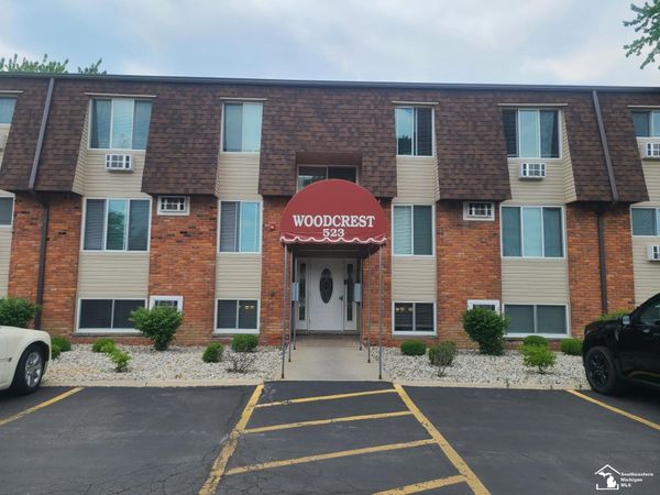 523 John Anderson Court, Monroe, MI 48162