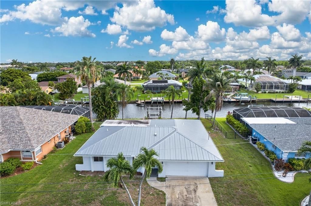 2031 SE 25th Ln , Cape Coral, FL 33904 Photo