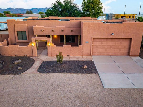 25645 W BLUE SKY Drive, Wittmann, AZ 85361